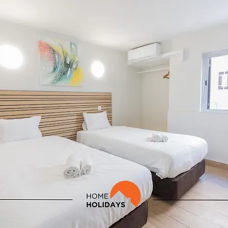 #050 With Pool, Strip High Speed Wifi Hébergement de vacances Albufeira